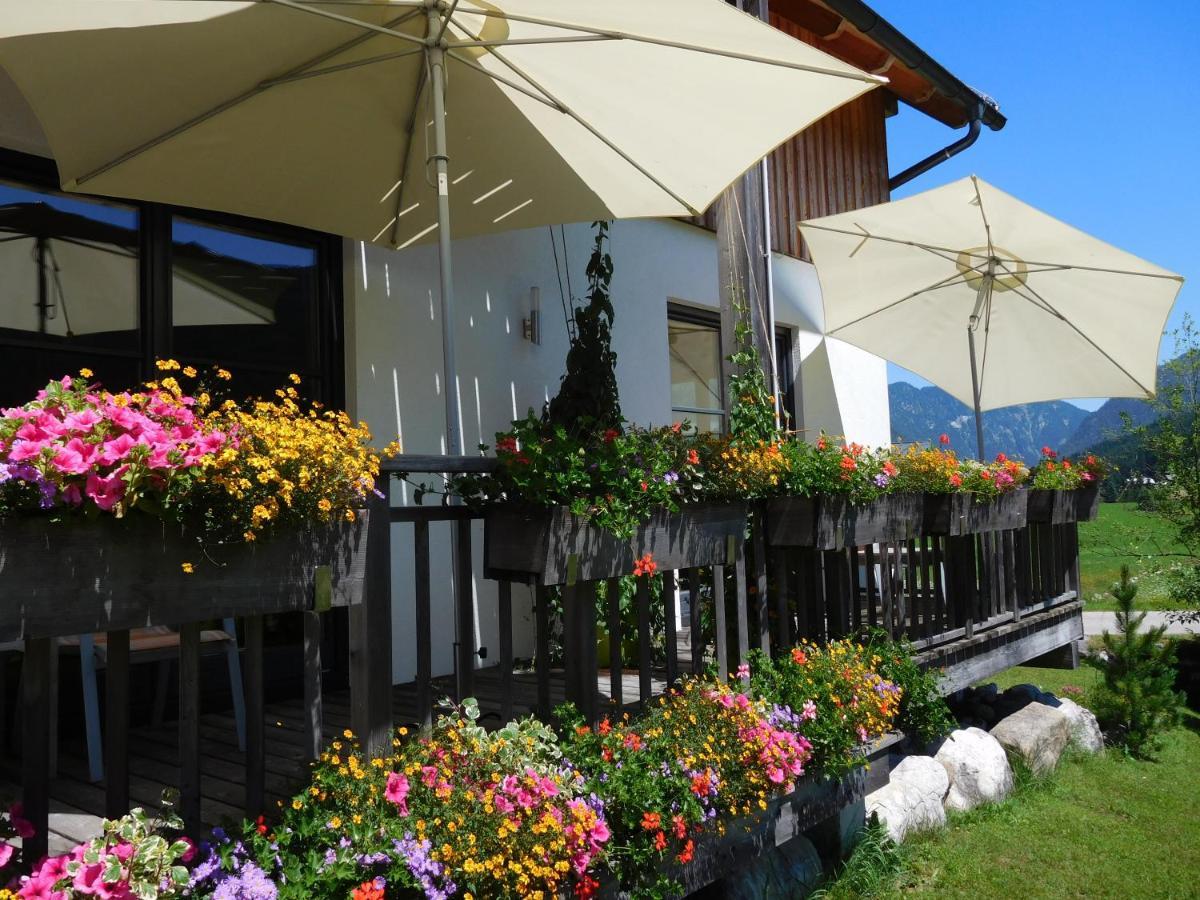 Appartements gosaukamm.com Gosau Quarto foto